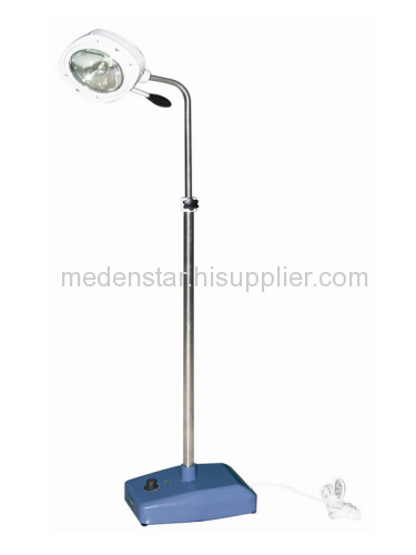 Cold light operating lamp with one reflectors