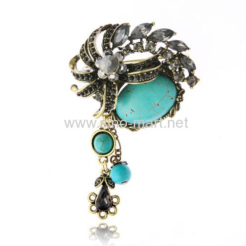 fasion brooch