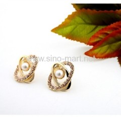 stud pearl earings jewellery