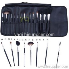 Professional makeup brush set