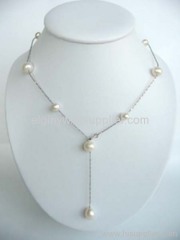 pearl necklace