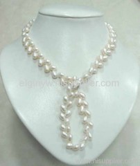 necklace,pearl necklace,pearl jewelry,jewelry,fashion jewelry,fresh water pearl jewelry