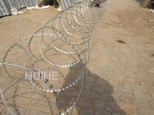 cross type razor barbed wire