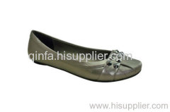 RIVET FLAT SHOE