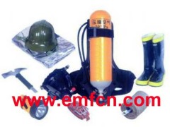 Fireman outfit with CCS or MED certification