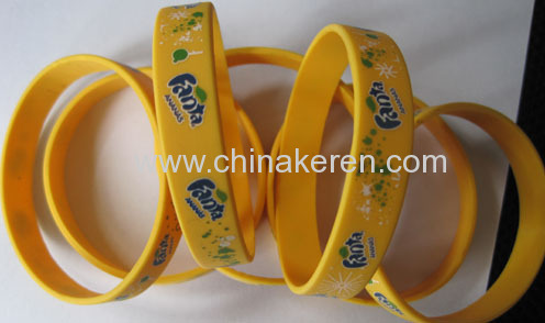 silicone yellow Patterned bracelet