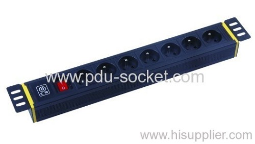 universal type power distribution unit