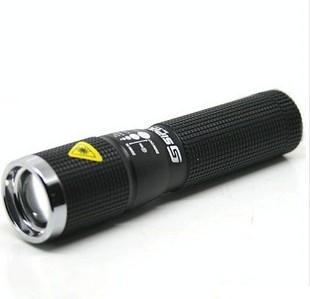Mini adjustable Focus Zoom Flashlight