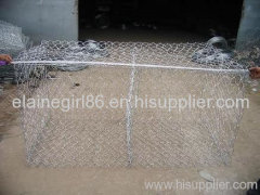 Hexagonal gabion box