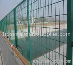 Welded Wire Mesh Fence