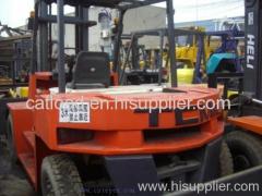 Used TCM 10T forklift