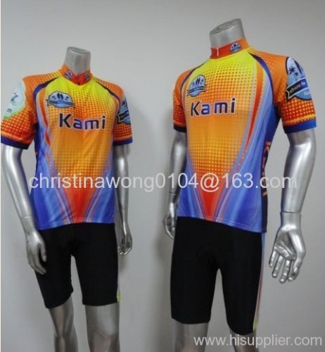 couple's cycling kit