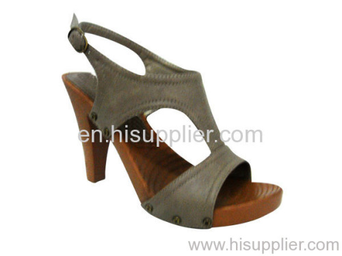 Straped Open Toe Pump Sandal