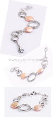 Odd-type button pearl bracelet
