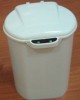 8L plastic sensor dustbin