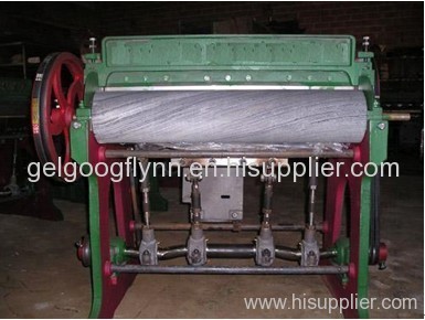 Roller Type Cotton Ginning Machine