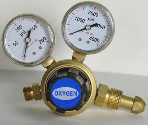 Oxygen regulator