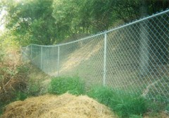 chain link fence for hillside