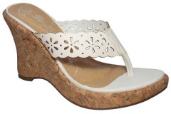 PERFORATED THONG WEDGE SANDAL