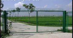 Cantilever Gates Chain Link Fence