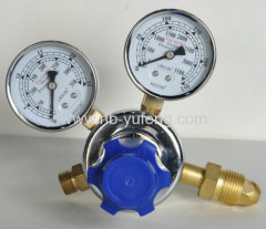 Oxygen regulator