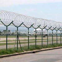 Barbed wire mesh fence