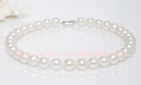 AAA grade 12-13mm white freshwater pearl necklace