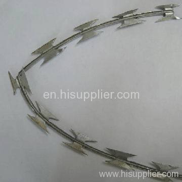 Razor barbed wire mesh