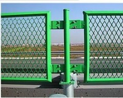 Welded Wire Mesh Fence