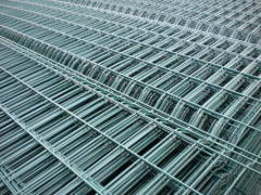 Welded Wire Mesh Fence