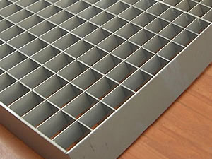 Plug Steel Bar Grating