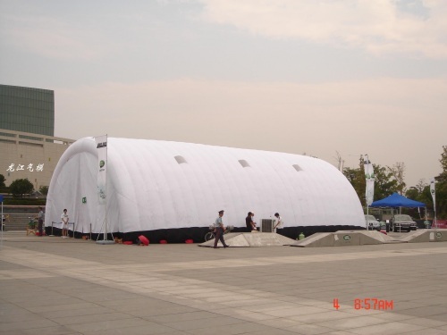 Multifunction inflatable tent