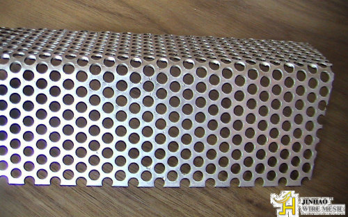 Aluminum hole punching mesh