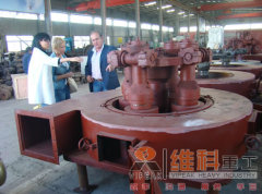 stone pulverizer and grinder and grinding mill