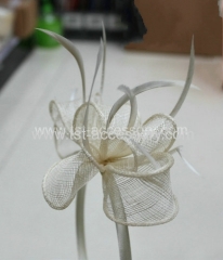 Sinamay fascinator