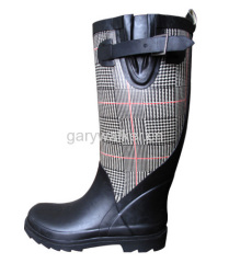 Fashion rubber boots