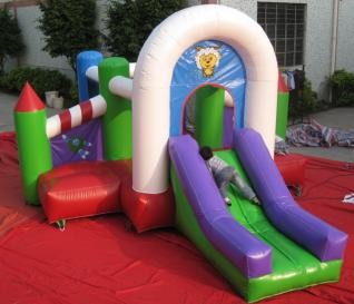 IC-620 Kids bouncy house