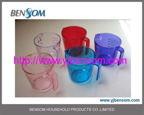 Transparent plastic Measuring cup with graduate for good quality
