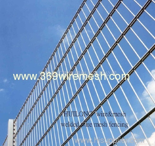 wiremesh fence