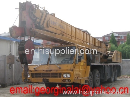Used KATO truck crane 40 ton