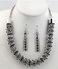 Charm necklace set