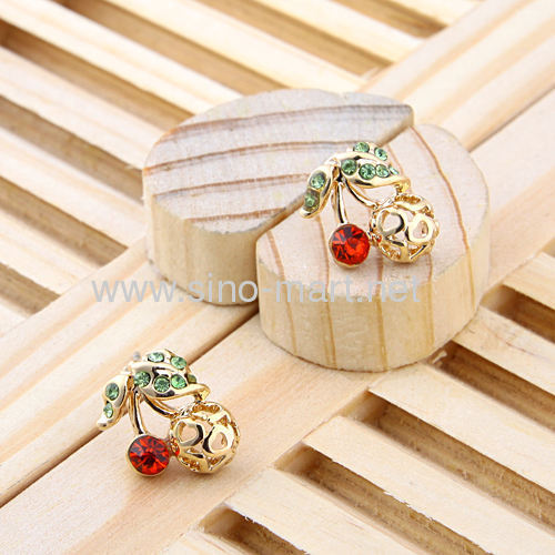 Lady Fashion Stunning Chandelier or button Earrings