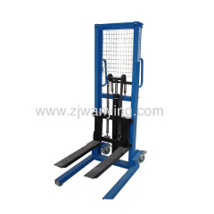 1T Hand Stacker