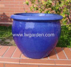 Garden flower pots