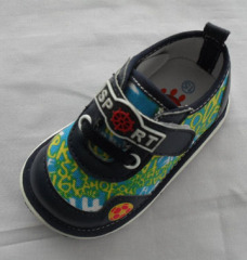 Soft children's shoes,Children's squeaky shoes