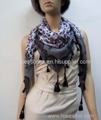 polyester woven square scarf with fringe