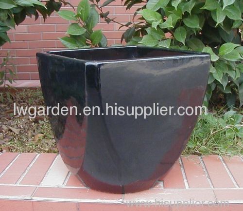 Ceramic planters pot