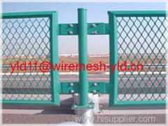 PVC Coated Expanded Metal Mesh Fence