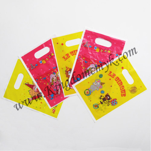Kinds of Plastic Party Bags
