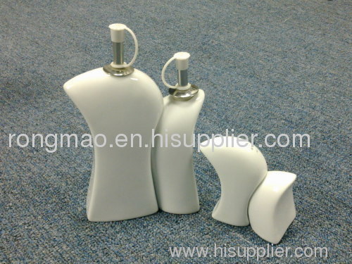 oil vinigar bottle salt pepper bottle.